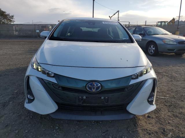Photo 5 from auction – 2017 TOYOTA PRIUS PRIM with VIN JTDKARFP5H3054290