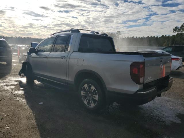 Photo 2 from auction – 2017 HONDA RIDGELINE with VIN 5FPYK2F6XHB002959
