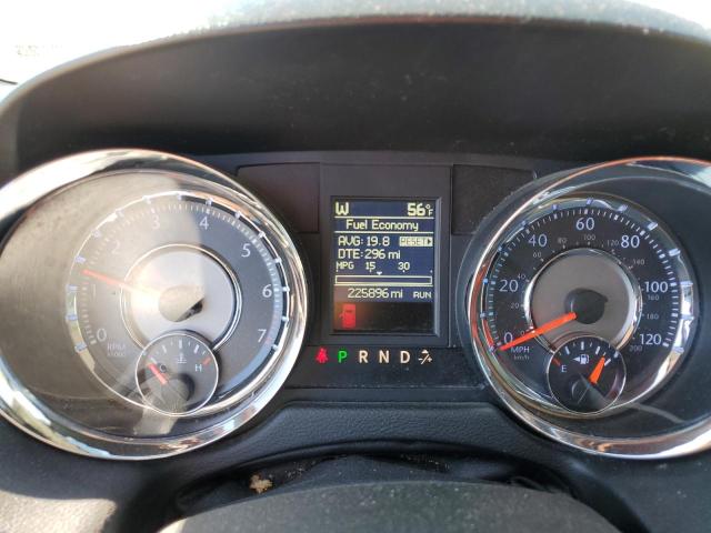 Photo 9 from auction – 2013 CHRYSLER TOWN & COU with VIN 2C4RC1BG1DR744250