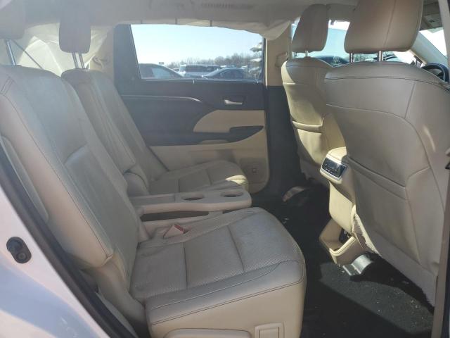 Photo 11 from auction – 2014 TOYOTA HIGHLANDER with VIN 5TDYKRFH2ES017790