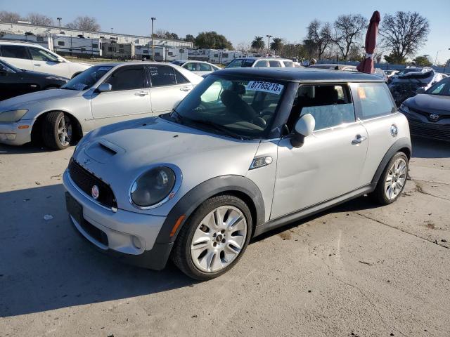 MINI COOPER S 2010 with VIN WMWMF7C55ATZ69158 - Photo from auction