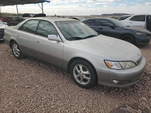 Photo 4 from auction – 2000 LEXUS ES 300 with VIN JT8BF28G7Y5085839