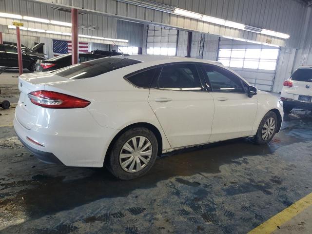 Photo 3 from auction – 2019 FORD FUSION S with VIN 3FA6P0G73KR126919