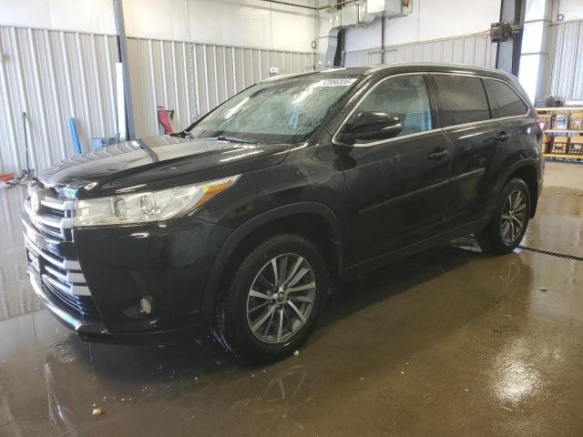 TOYOTA HIGHLANDER 2019 with VIN 5TDJZRFH1KS575316 - Photo from auction