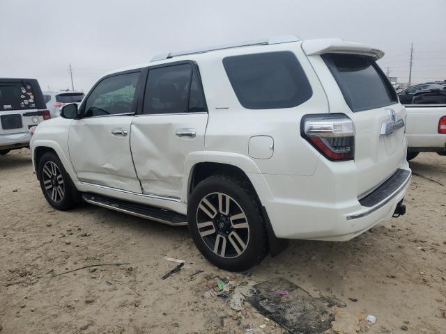 Photo 2 from auction – 2015 TOYOTA 4RUNNER SR with VIN JTEZU5JR0F5098072