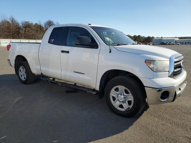 Photo 4 from auction – 2012 TOYOTA TUNDRA DOU with VIN 5TFUM5F1XCX033263
