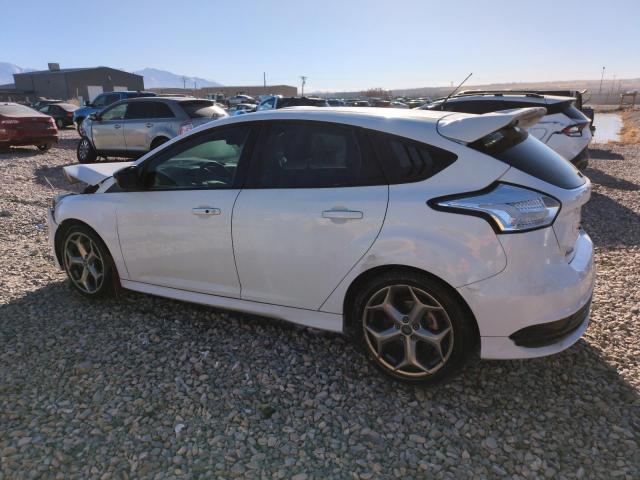 Photo 2 from auction – 2017 FORD FOCUS ST with VIN 1FADP3L94HL223165