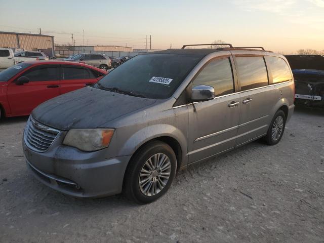 Photo 1 from auction – 2013 CHRYSLER TOWN & COU with VIN 2C4RC1CG1DR777618