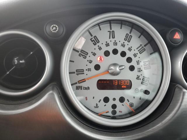 Photo 9 from auction – 2006 MINI COOPER S with VIN WMWRE33546TN27240