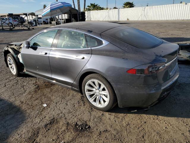 Photo 2 from auction – 2019 TESLA MODEL S with VIN 5YJSA1E26KF332793