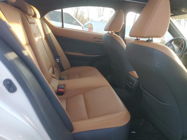 Photo 10 from auction – 2022 LEXUS IS 300 with VIN JTHD81F24N5049168