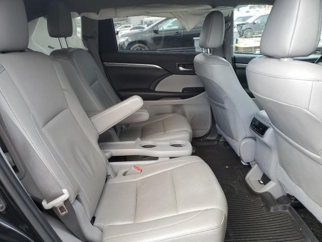 Photo 11 from auction – 2019 TOYOTA HIGHLANDER with VIN 5TDDGRFH9KS064276
