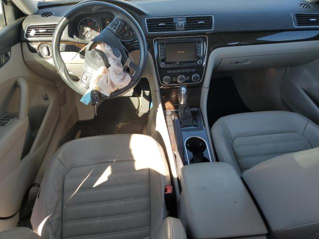 Photo 8 from auction – 2015 VOLKSWAGEN PASSAT SEL with VIN 1VWCS7A3XFC025596