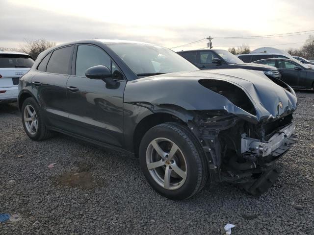 Photo 4 from auction – 2017 PORSCHE MACAN with VIN WP1AA2A58HLB81090