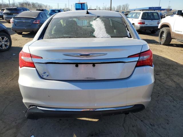 Photo 6 from auction – 2012 CHRYSLER 200 TOURIN with VIN 1C3CCBBB0CN130287