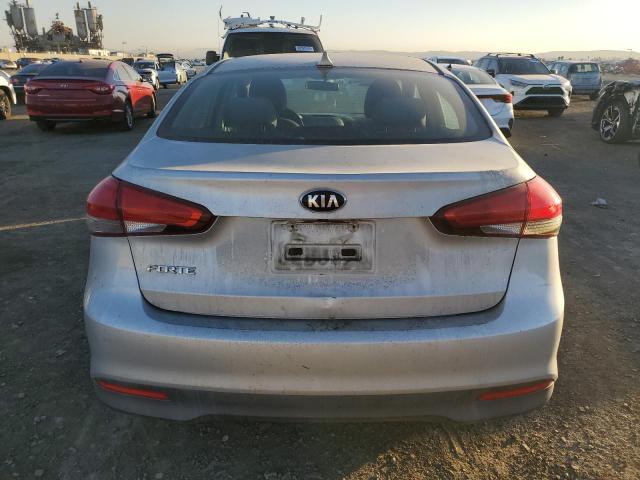 Photo 6 from auction – 2017 KIA FORTE LX with VIN 3KPFL4A79HE117518