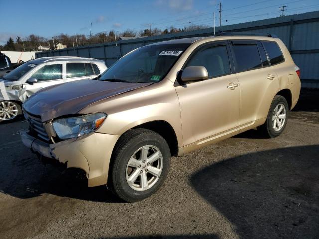 TOYOTA HIGHLANDER 2010 with VIN 5TDBK3EH5AS038924 - Photo from auction