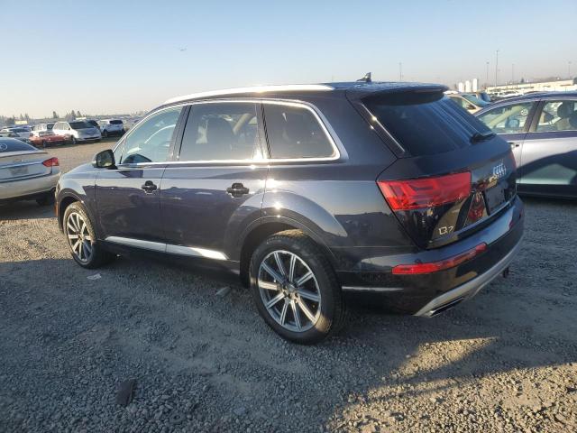 Снимка 2 от търг – 2017 AUDI Q7 PREMIUM с VIN WA1LAAF71HD037013