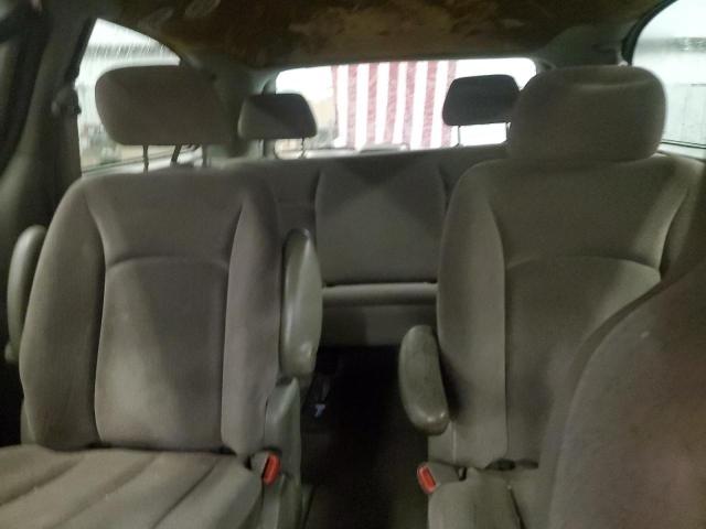 Photo 10 from auction – 2003 CHRYSLER TOWN & COU with VIN 2C4GP24323R248495
