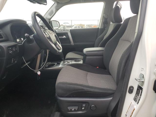 Photo 7 from auction – 2022 TOYOTA 4RUNNER SR with VIN JTEEU5JR4N5267829