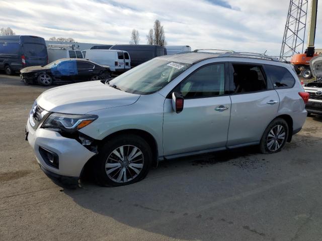 NISSAN PATHFINDER 2018 with VIN 5N1DR2MNXJC656744 - Photo from auction
