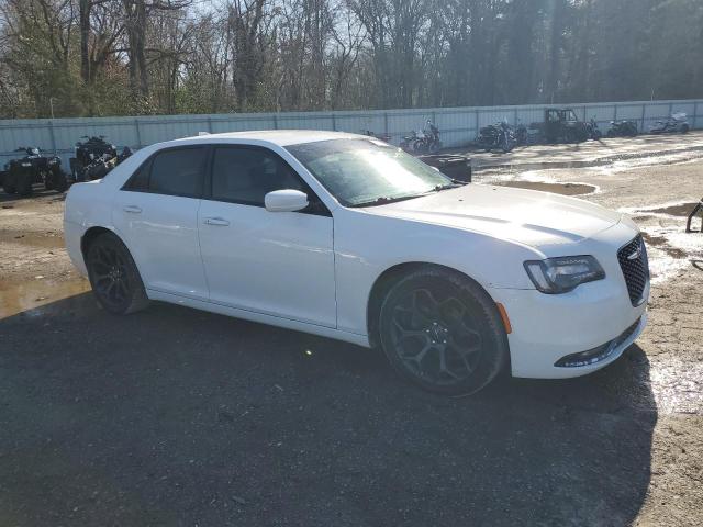 Photo 4 from auction – 2019 CHRYSLER 300 S with VIN 2C3CCABG6KH533753