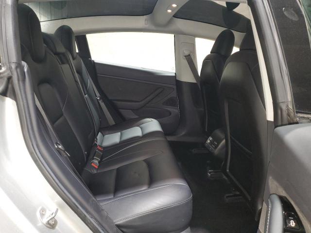 Photo 11 from auction – 2018 TESLA MODEL 3 with VIN 5YJ3E1EA4JF043930