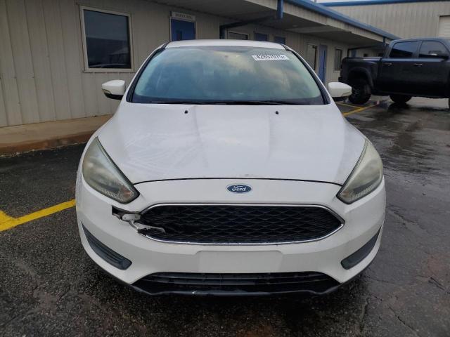 Снимка 5 от търг – 2015 FORD FOCUS SE с VIN 1FADP3F23FL264107