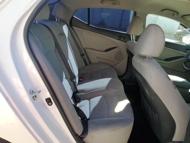 Photo 10 from auction – 2015 KIA OPTIMA LX with VIN KNAGM4A71F5640040