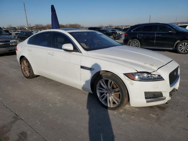 Photo 4 from auction – 2016 JAGUAR XF PRESTIG with VIN SAJBE4BV5GCY17842