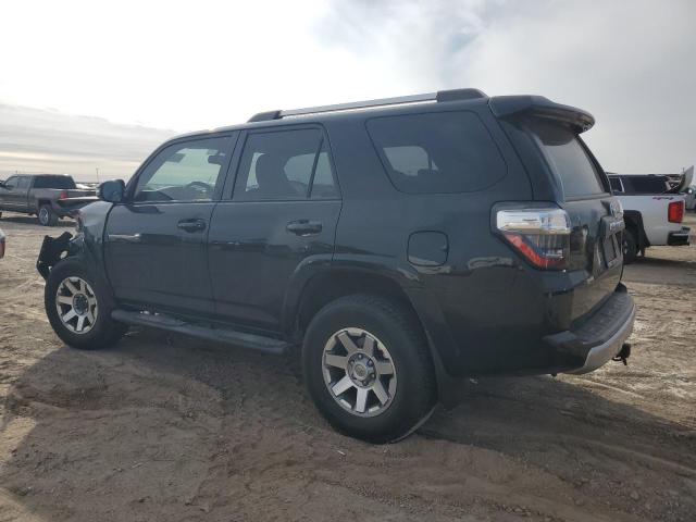 Photo 2 from auction – 2015 TOYOTA 4RUNNER SR with VIN JTEBU5JR1F5258929