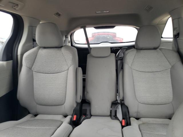 Photo 10 from auction – 2022 TOYOTA SIENNA LE with VIN 5TDKRKEC8NS126737