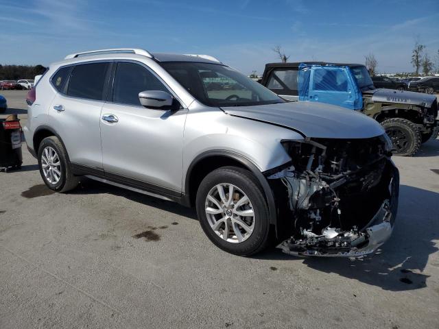 Photo 4 from auction – 2018 NISSAN ROGUE S with VIN KNMAT2MT8JP525523