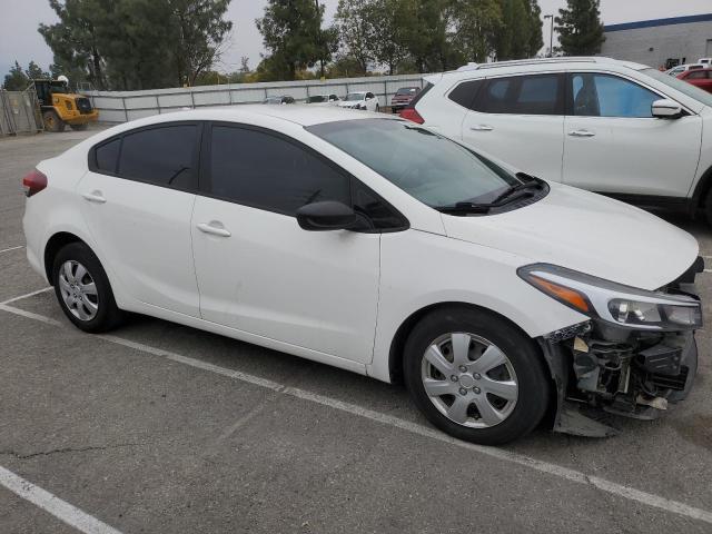 Photo 4 from auction – 2017 KIA FORTE LX with VIN 3KPFK4A78HE076222