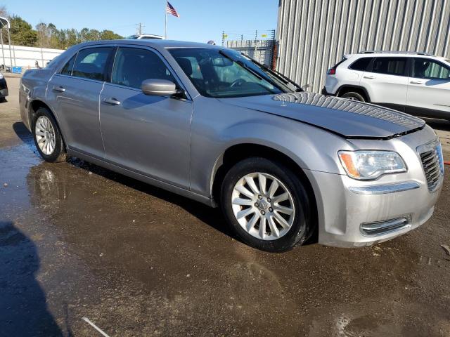 Photo 4 from auction – 2014 CHRYSLER 300 with VIN 2C3CCAAG2EH375983