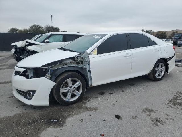 TOYOTA CAMRY L 2014 with VIN 4T1BF1FK1EU425759 - Photo from auction