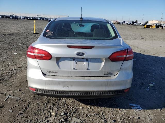 Photo 6 from auction – 2016 FORD FOCUS SE with VIN 1FADP3F2XGL255289
