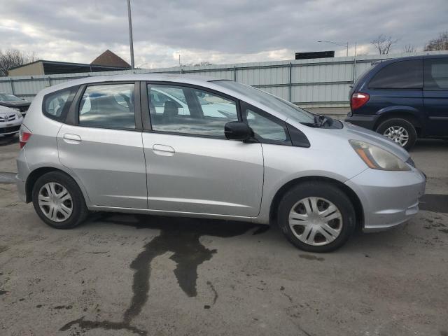 Photo 4 from auction – 2011 HONDA FIT with VIN JHMGE8H34BS009805