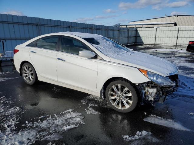 Photo 4 from auction – 2011 HYUNDAI SONATA SE with VIN 5NPEC4AB3BH316423