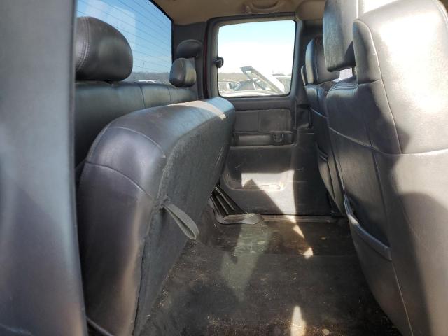 Photo 10 from auction – 2000 CHEVROLET SILVERADO with VIN 1GCEK19T8YE346234