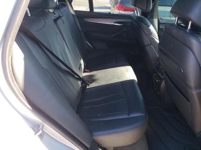 Photo 10 from auction – 2015 BMW X5 XDRIVE5 with VIN 5UXKR6C56F0J77457