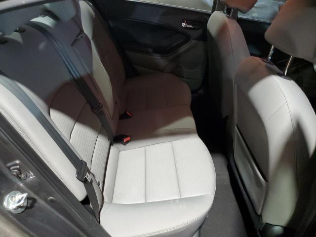 Photo 10 from auction – 2016 KIA FORTE LX with VIN KNAFX4A62G5548799
