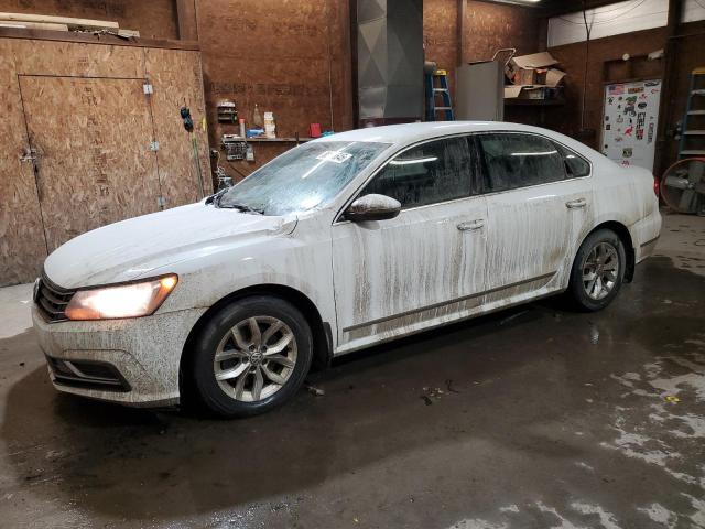 VOLKSWAGEN PASSAT S 2016 with VIN 1VWAT7A3XGC028083 - Photo from auction