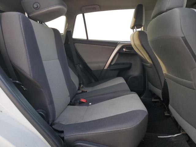 Photo 10 from auction – 2015 TOYOTA RAV4 XLE with VIN 2T3RFREV7FW327983