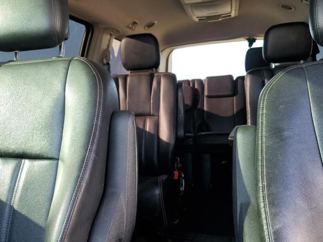 Photo 10 from auction – 2013 CHRYSLER TOWN & COU with VIN 2C4RC1BG1DR742546