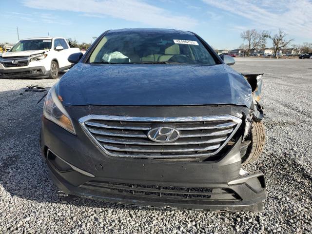 Photo 5 from auction – 2017 HYUNDAI SONATA SE with VIN 5NPE24AF1HH458106