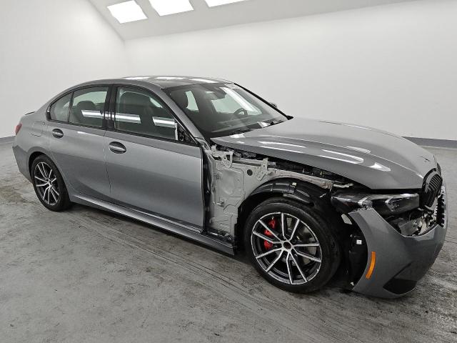 Foto 4 de la subasta – 2024 BMW 330I con VIN 3MW69FF02R8E14083