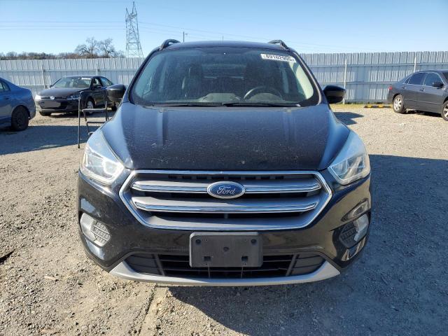 Photo 5 from auction – 2017 FORD ESCAPE SE with VIN 1FMCU9GD6HUB67090