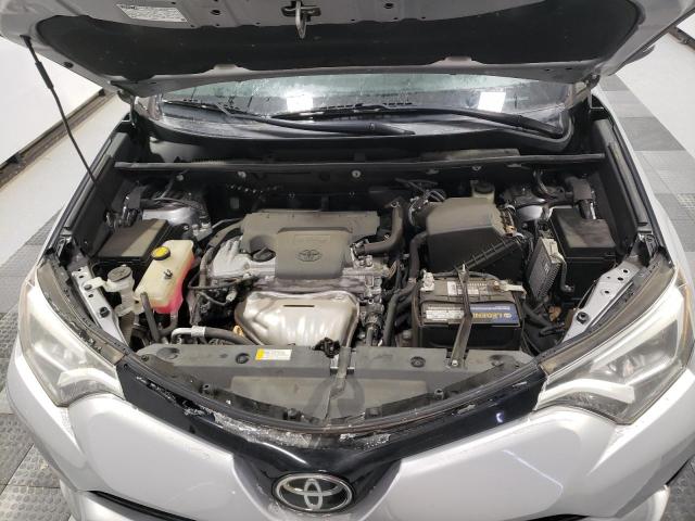 Photo 11 from auction – 2017 TOYOTA RAV4 SE with VIN 2T3JFREV8HW612398