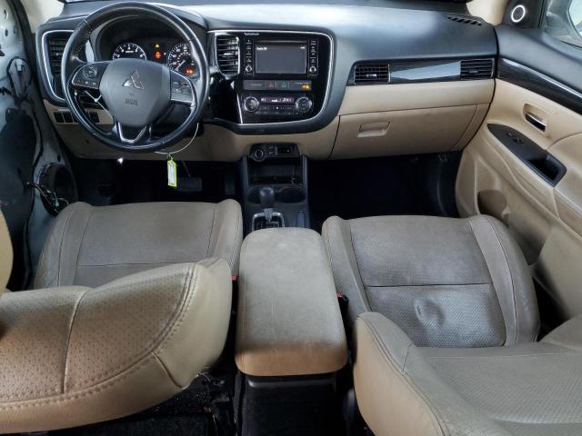 Photo 8 from auction – 2016 MITSUBISHI OUTLANDER with VIN JA4AD3A38GZ016045